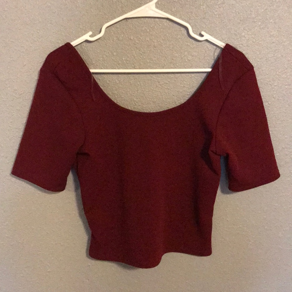 Maroon deep neck shirt